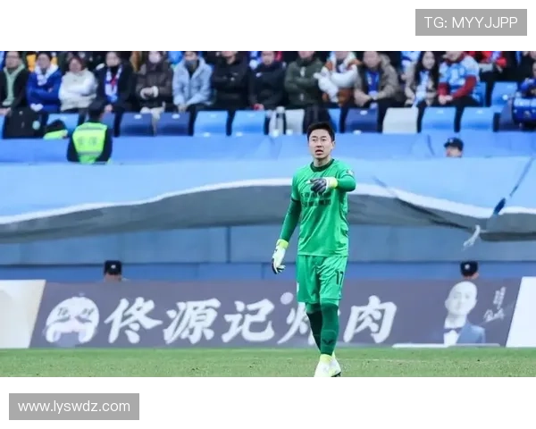 辽宁惨败广州 4人表现及格 8人低迷